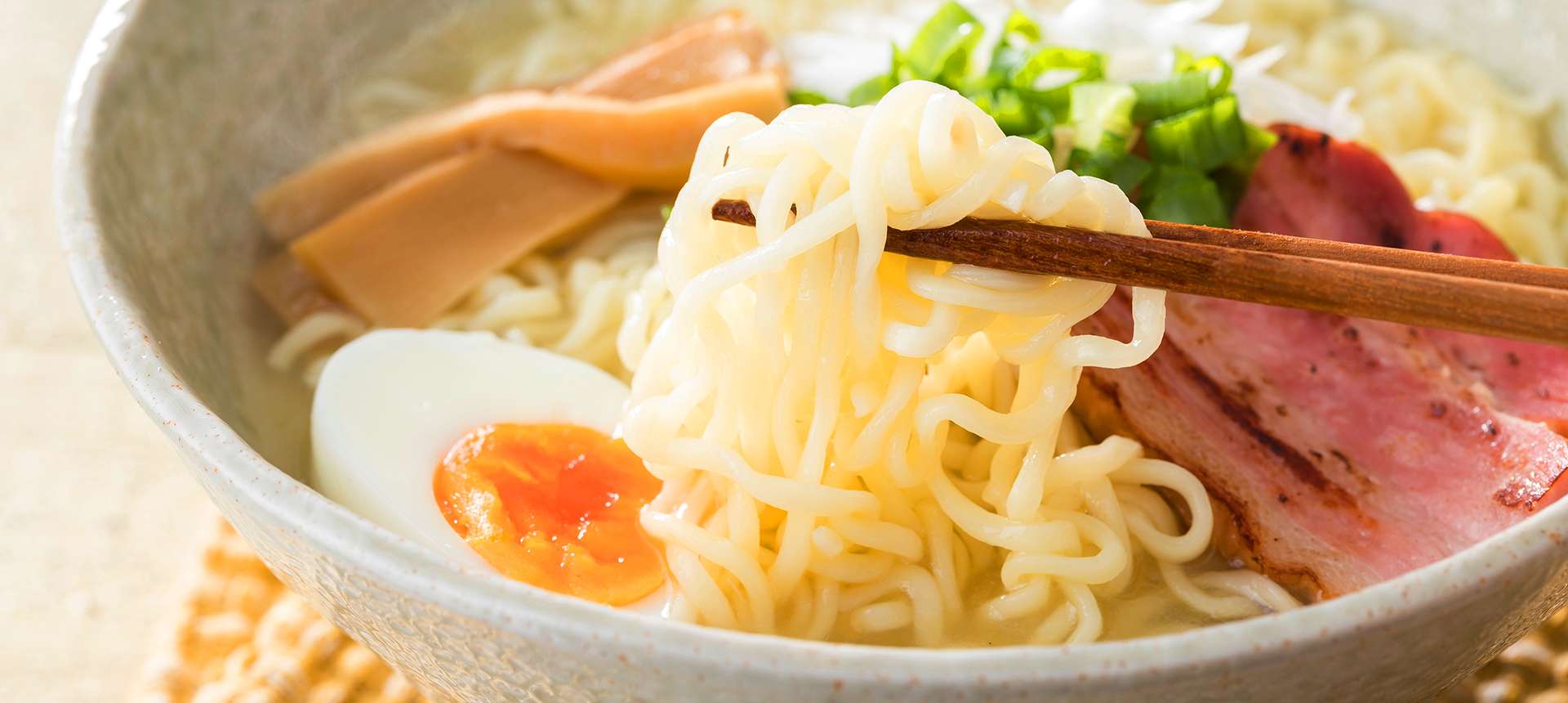 牛骨塩ラーメン七壱